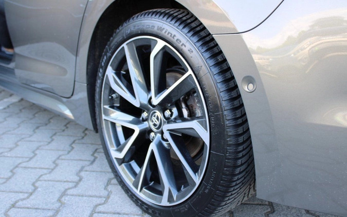 Toyota Corolla cena 112900 przebieg: 113819, rok produkcji 2021 z Biała małe 781
